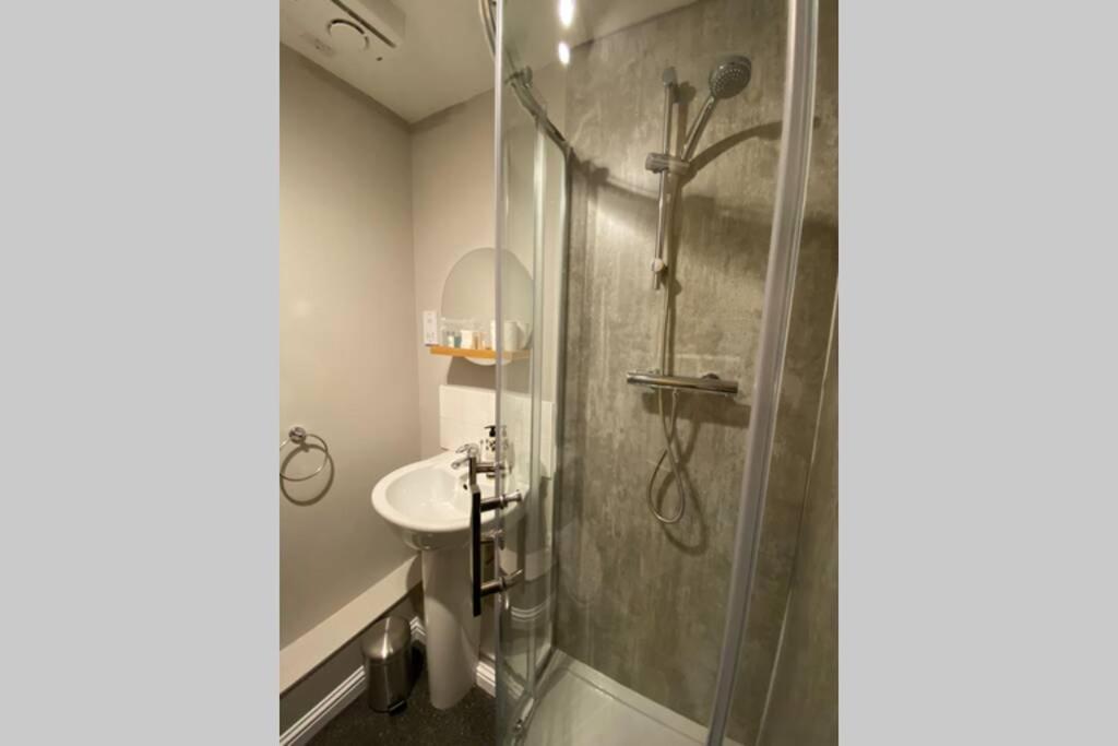 Peter Pan Apartment In The Heart Of Inverness Dalneigh Exteriör bild